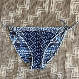 Tommy Bahama Reversible String Bikini Bottom XL